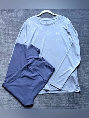 Women’s Activewea Set XL Under Armour Long Sleeve Top Old Navy Crop Leggings